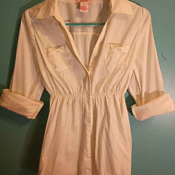 Candie's Women's Blouse Size Medium - Picture 2 of 4
